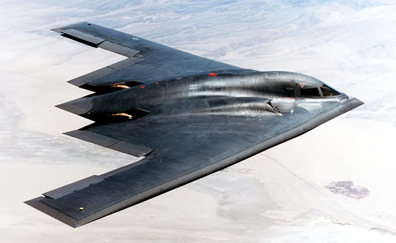 B-2 Spirit стратегиялық бомбалаушы ұшақ